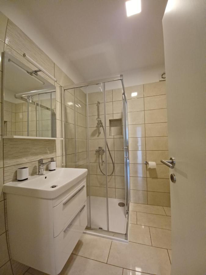 Apartments Leon 2 Novigrad Istria 外观 照片